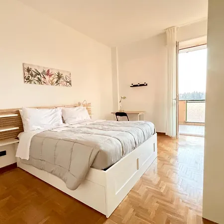 Bellavista Apartment *